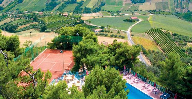 Abbadetta Resort Соренто Екстериор снимка
